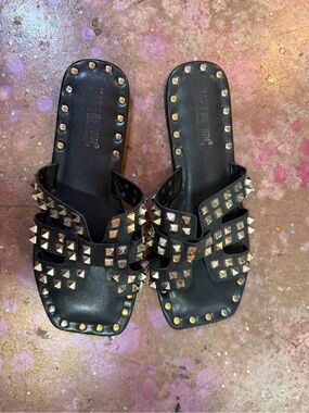 Cape Robbin Black Studded Slide Mules
